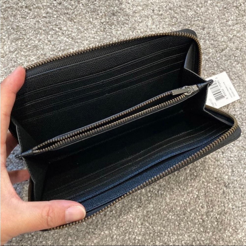 Coach zip wallet for men NWT black color - Picture 4 of 5